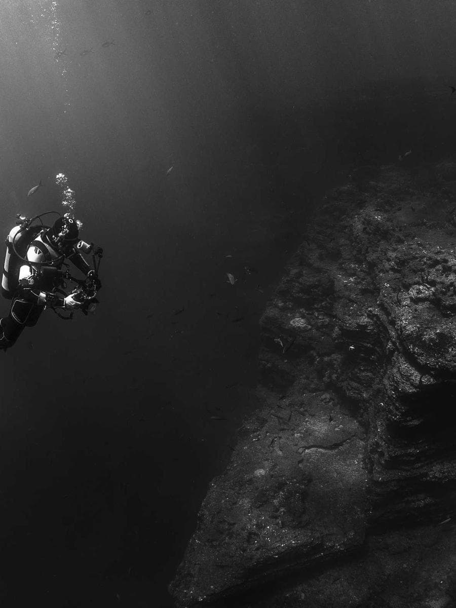 Huyen Thoai Luc Dia Do